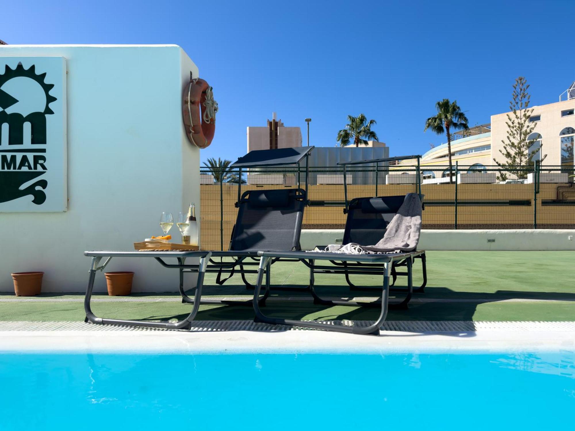 Amazing 3-Bedroom Apartment. Pool And Sea View! ロスクリスティアーノス エクステリア 写真